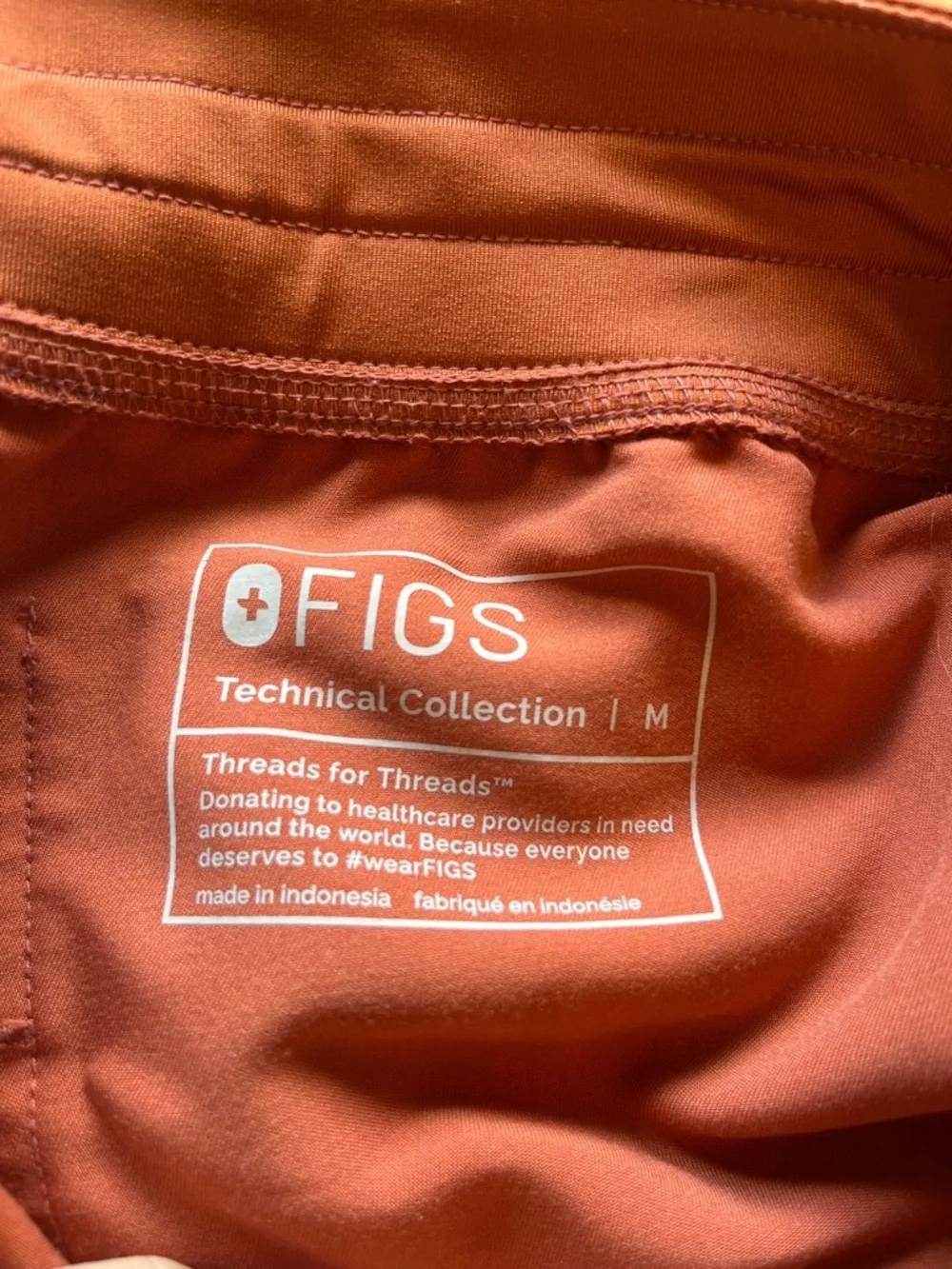 FIGS Women’s Scrub Set Orange Rafaela Top (S) Zamora Bottom (M) Technical Coll. - Picture 11 of 15